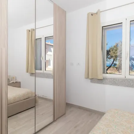 Sardegna Casa Mirta Vista Mare E Wifi * ايزولا روسا